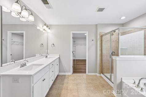 7108 Kinley Commons Lane Charlotte NC 28278