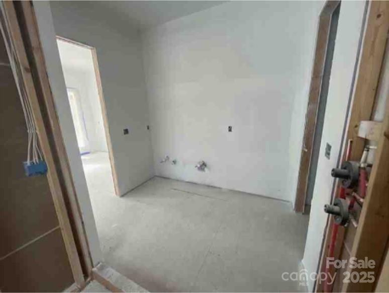 8038 Pawtuckett Road Charlotte NC 28214