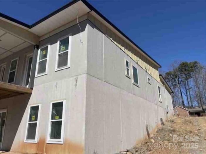 8038 Pawtuckett Road Charlotte NC 28214