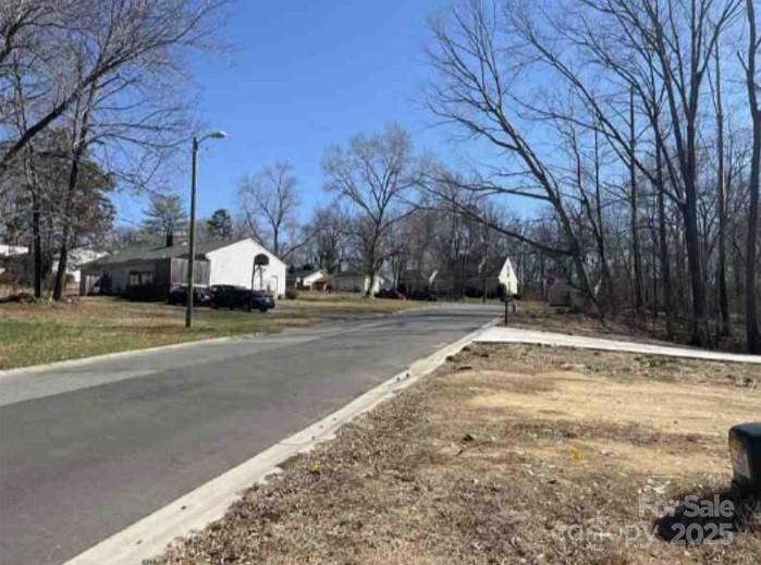 8038 Pawtuckett Road Charlotte NC 28214