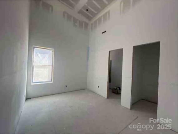8038 Pawtuckett Road Charlotte NC 28214