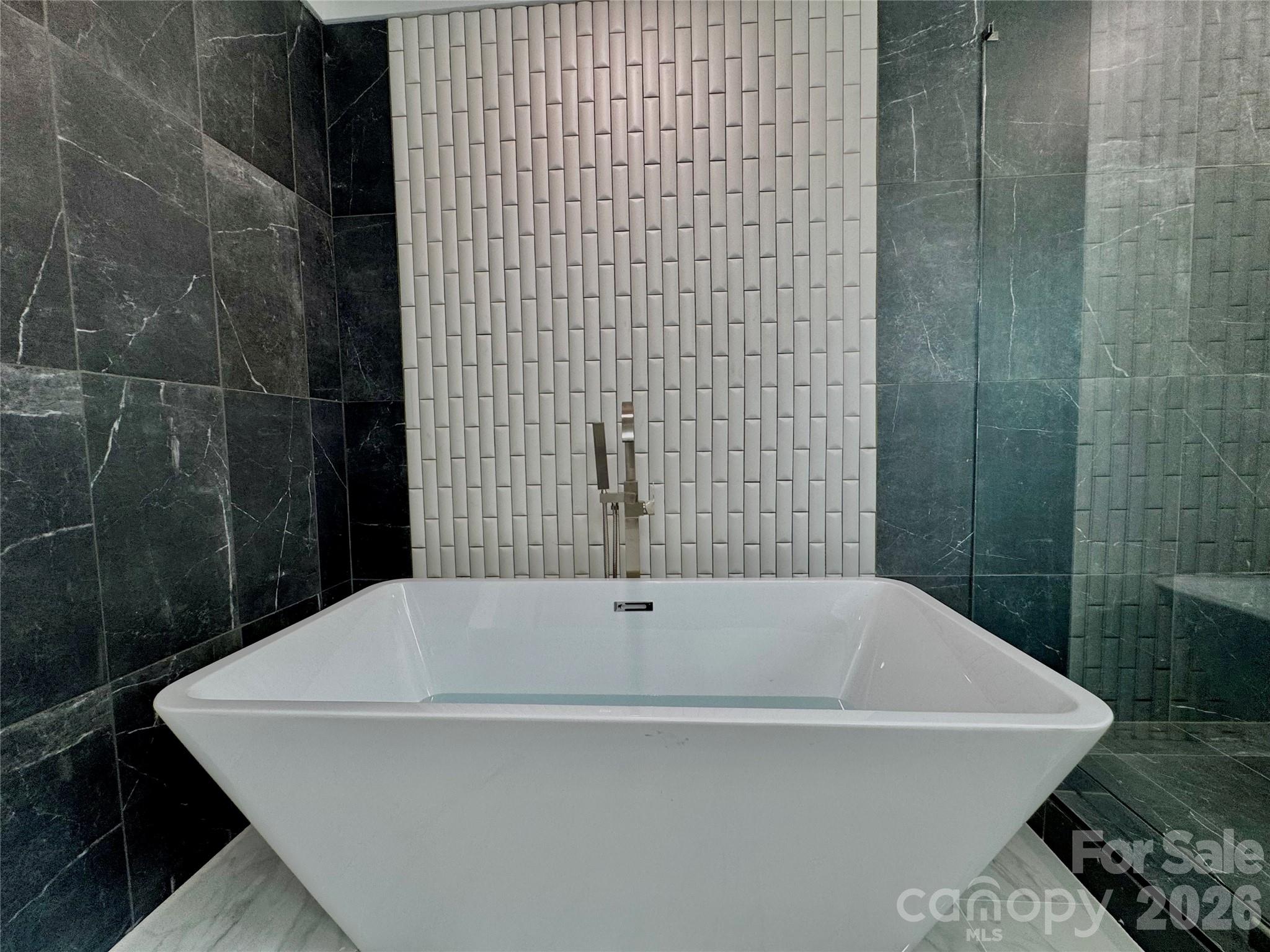 5635 Ruth Drive Charlotte NC 28215