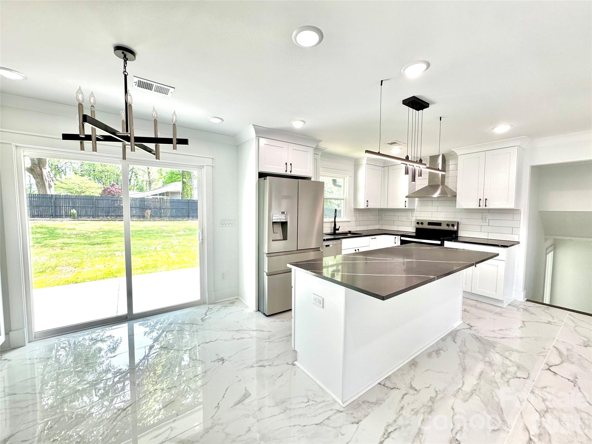 5635 Ruth Drive Charlotte NC 28215
