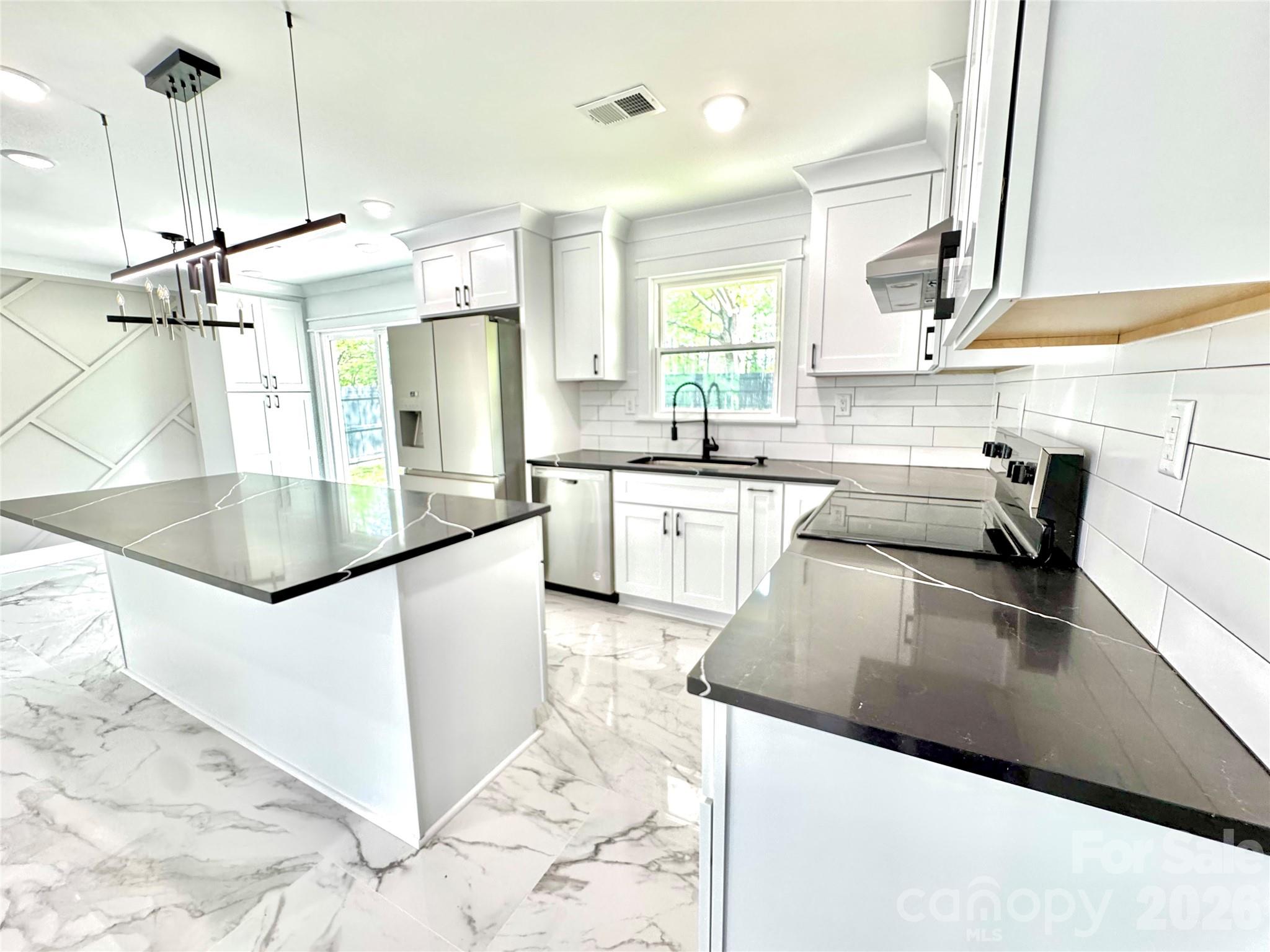 5635 Ruth Drive Charlotte NC 28215