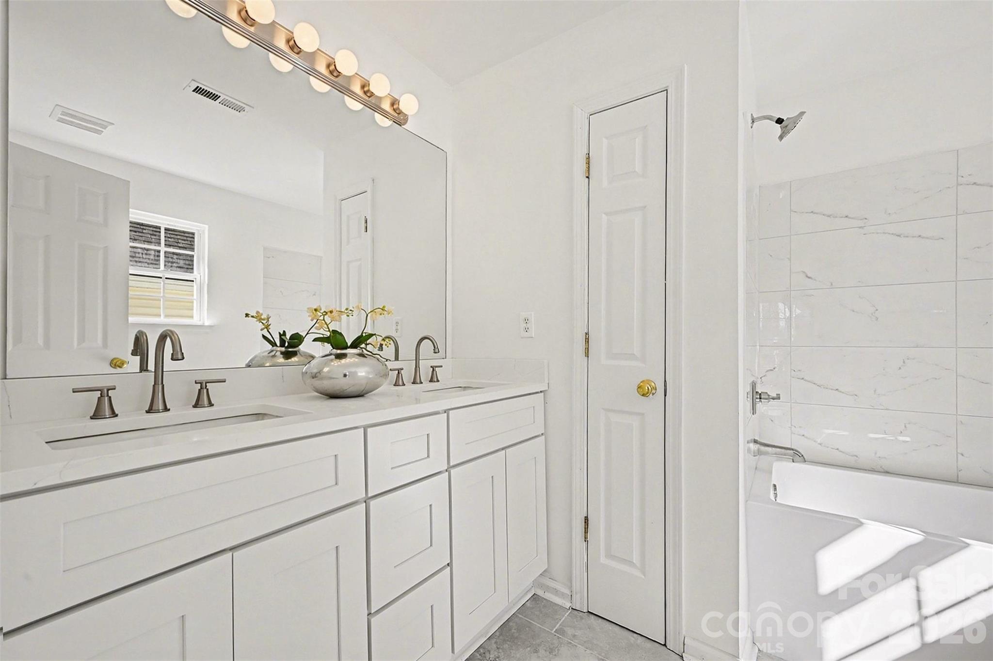 12010 Royal Castle Court Charlotte NC 28277