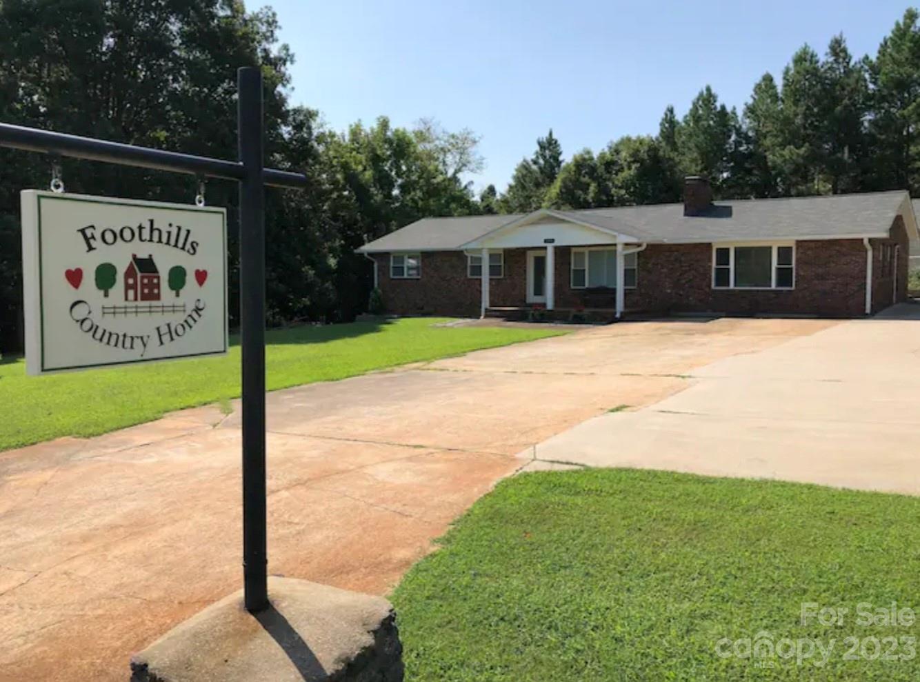 2800 Coxe Road Tryon NC 28782