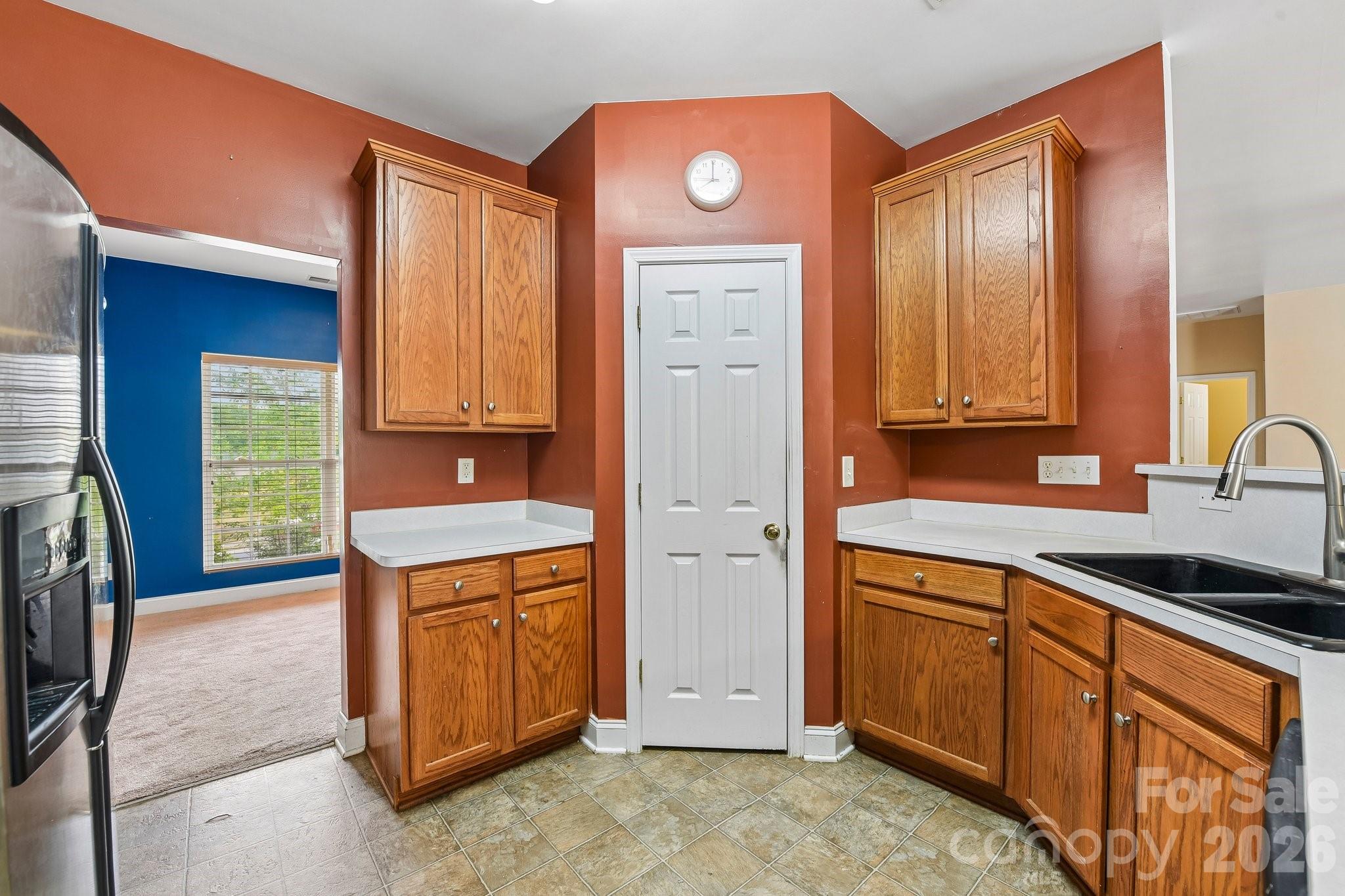 8718 Buttonwood Court Charlotte NC 28215
