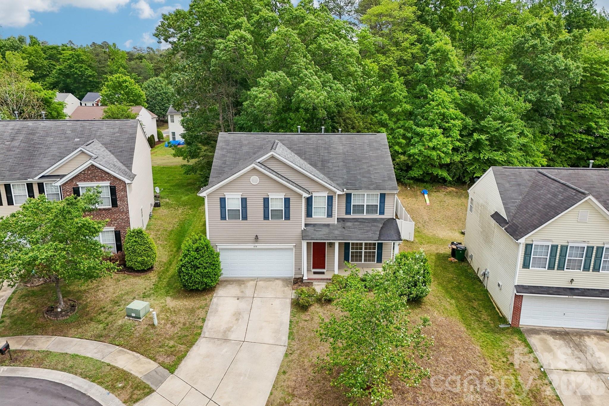 8718 Buttonwood Court Charlotte NC 28215