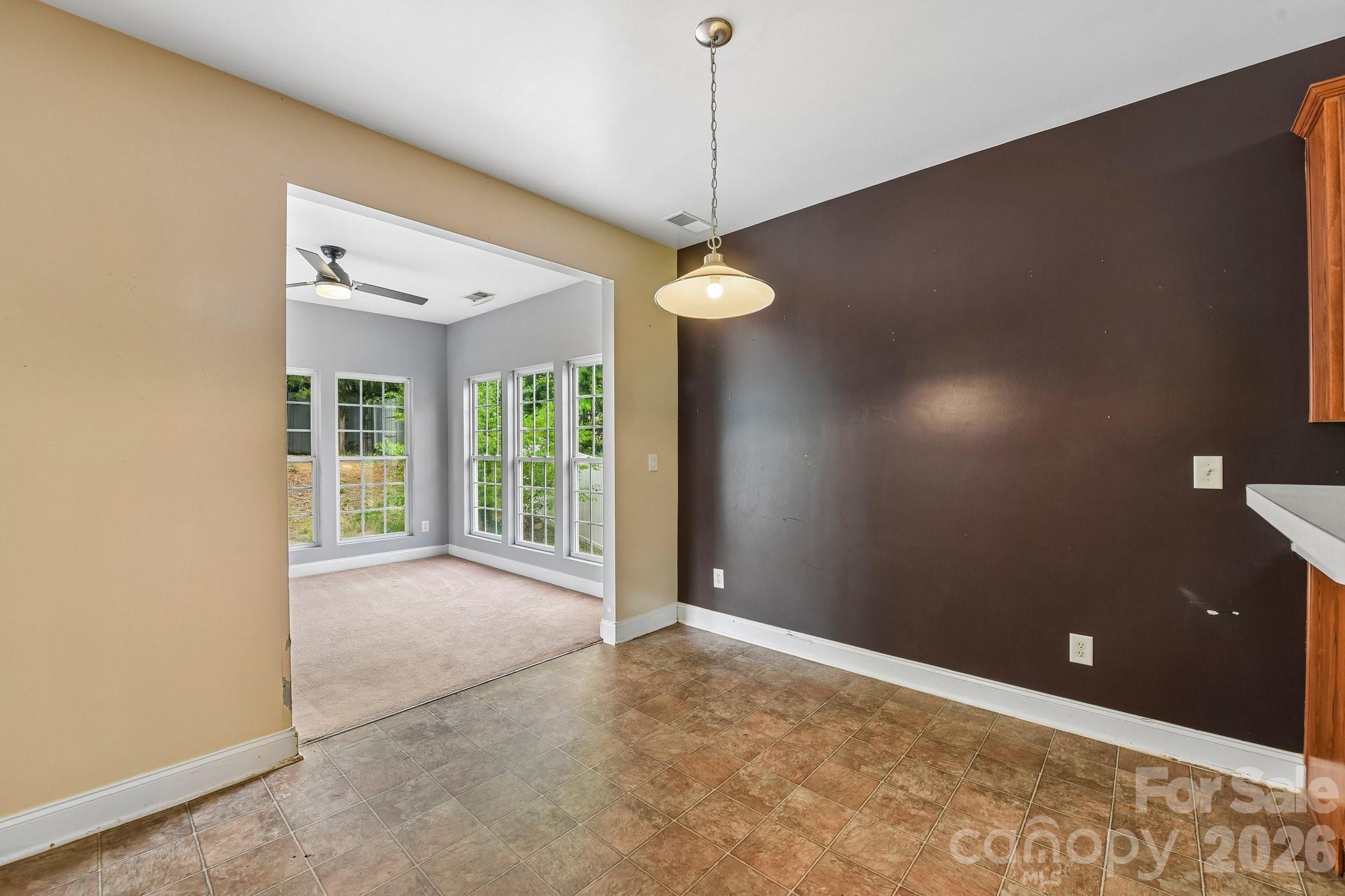 8718 Buttonwood Court Charlotte NC 28215