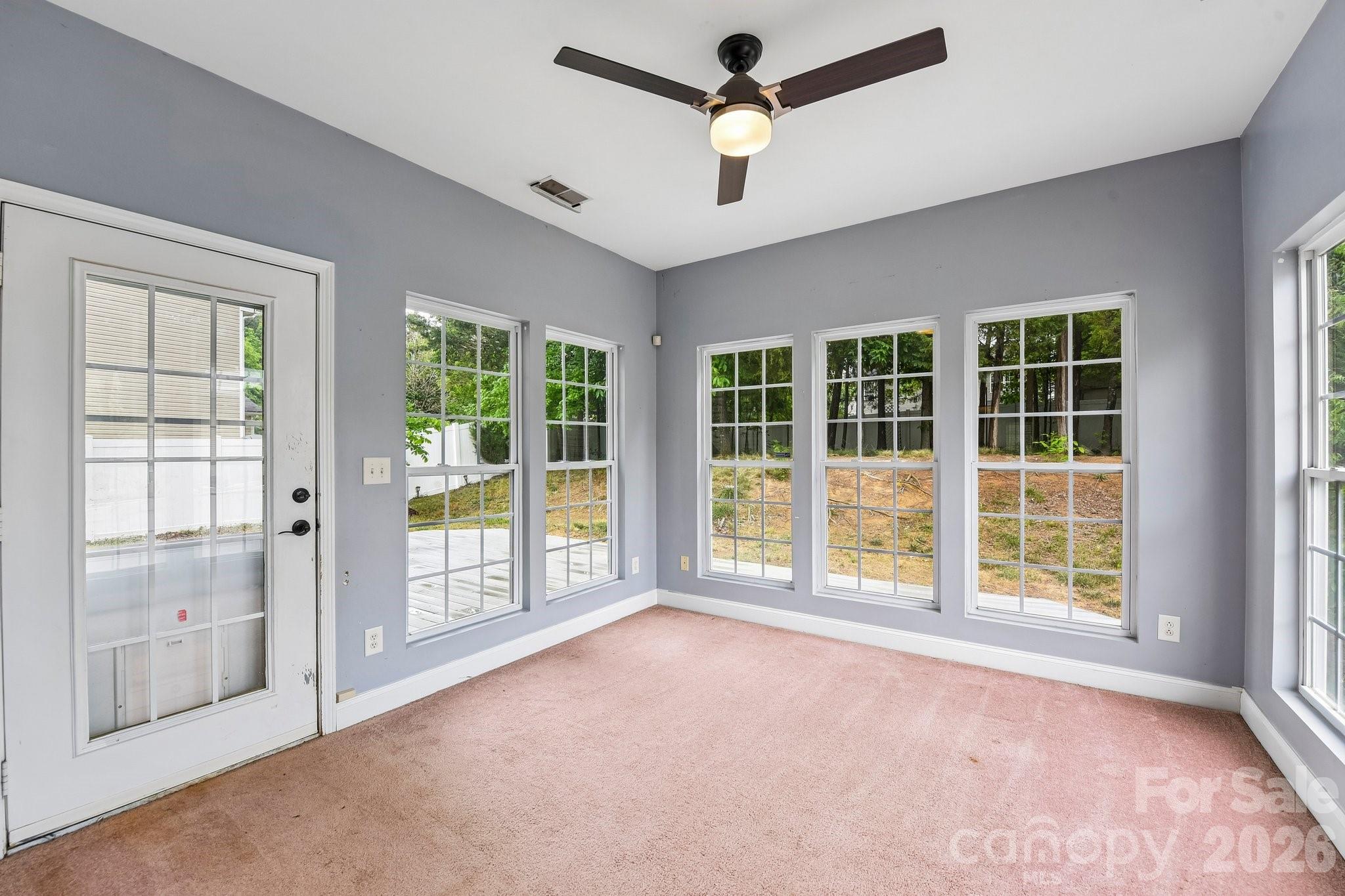 8718 Buttonwood Court Charlotte NC 28215