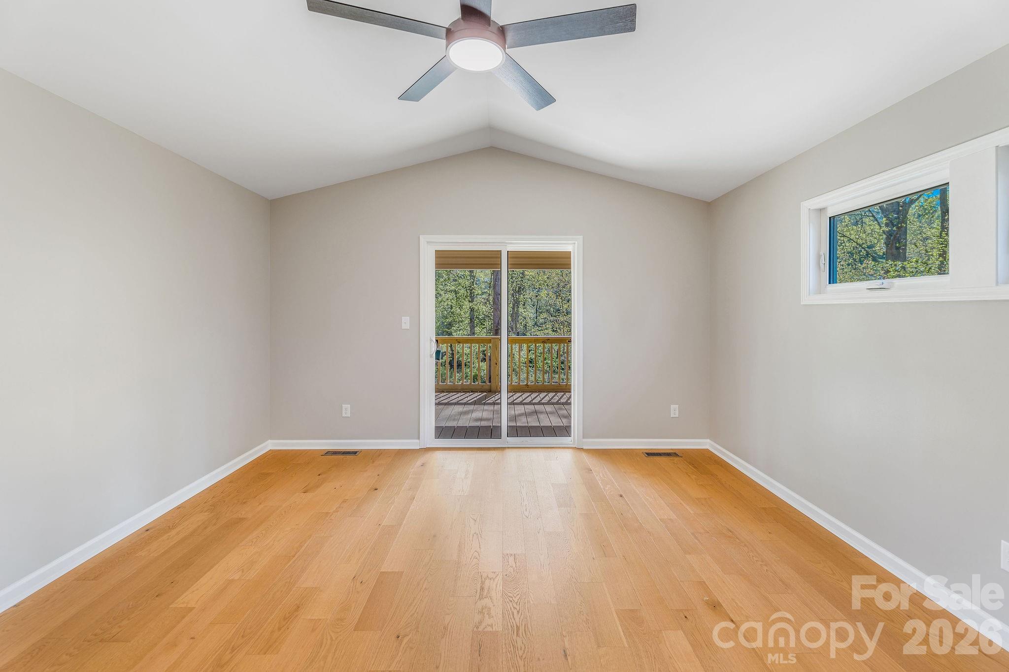 1182 Crabtree Road Waynesville NC 28785