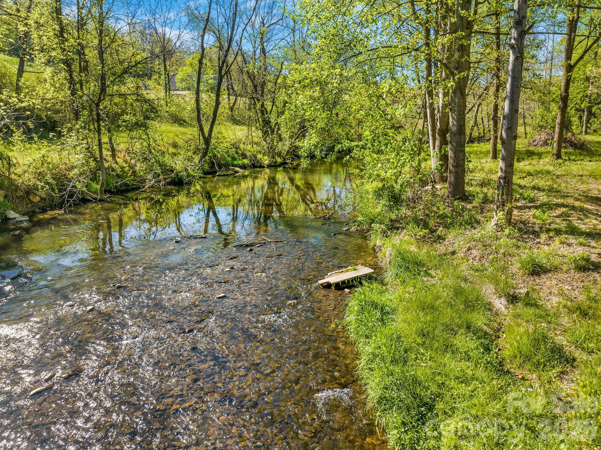 1182 Crabtree Road Waynesville NC 28785