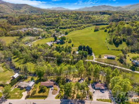 1182 Crabtree Road Waynesville NC 28785