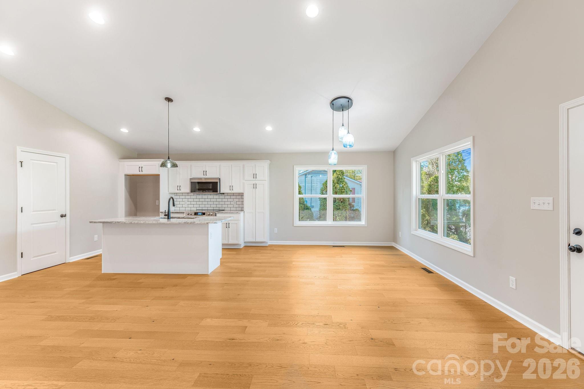 1182 Crabtree Road Waynesville NC 28785