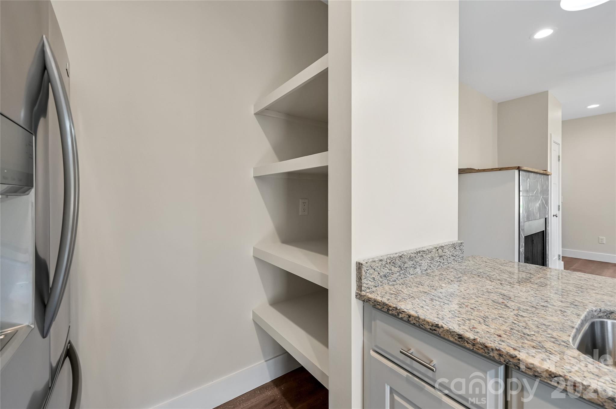 22 Ben Lippen Road Asheville NC 28806