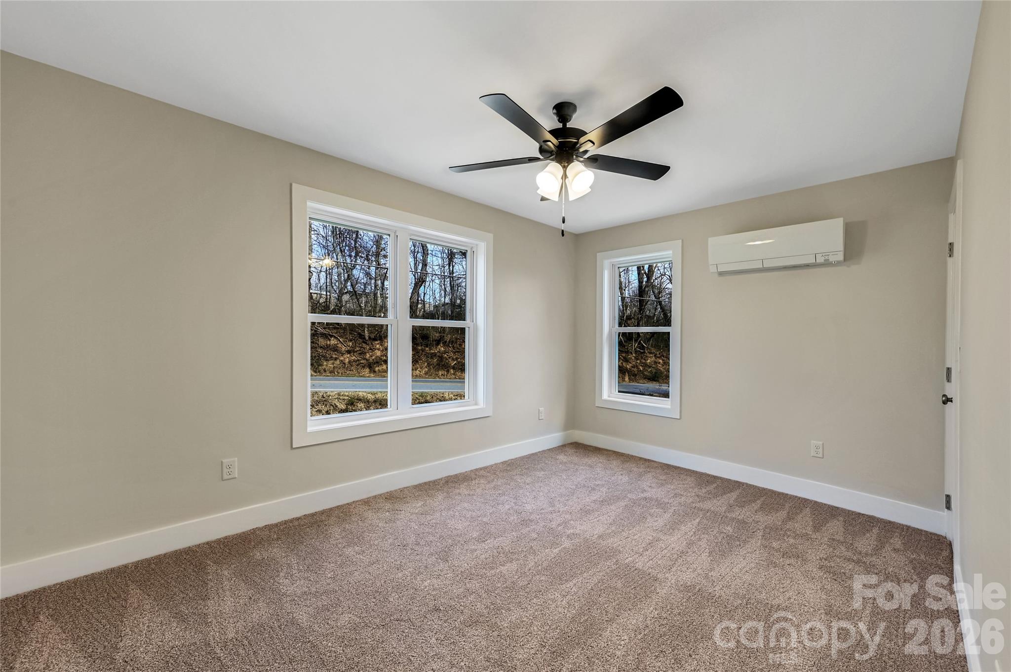 22 Ben Lippen Road Asheville NC 28806