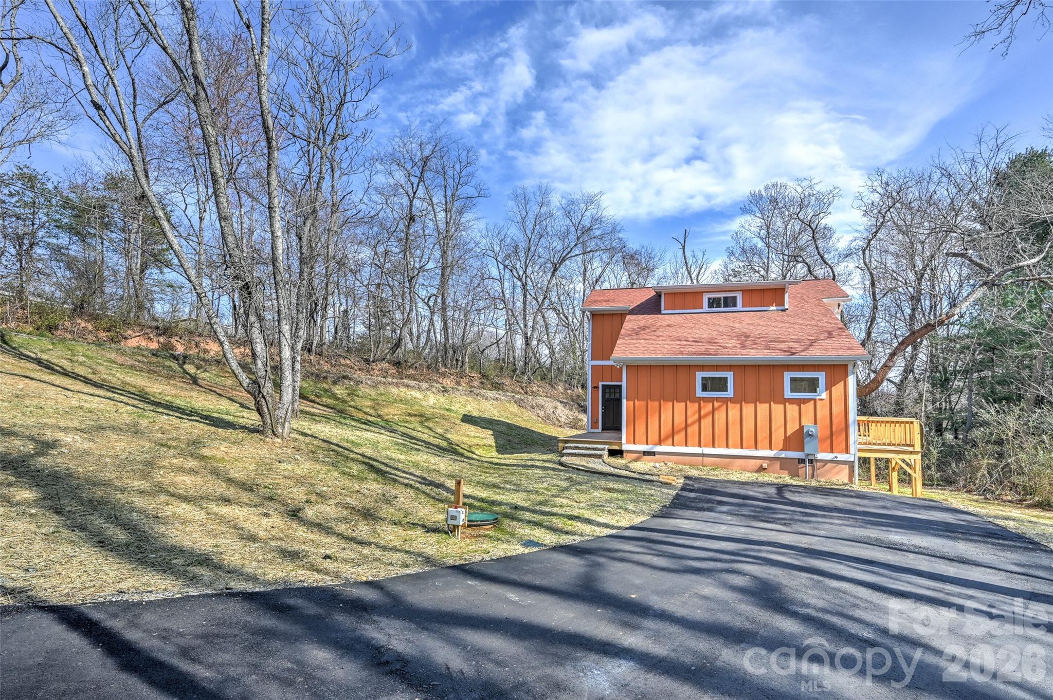 22 Ben Lippen Road Asheville NC 28806