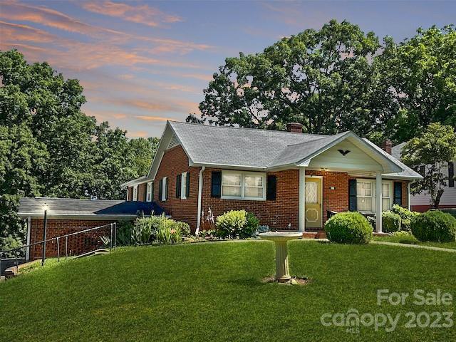 105 California Avenue Marion NC 28752
