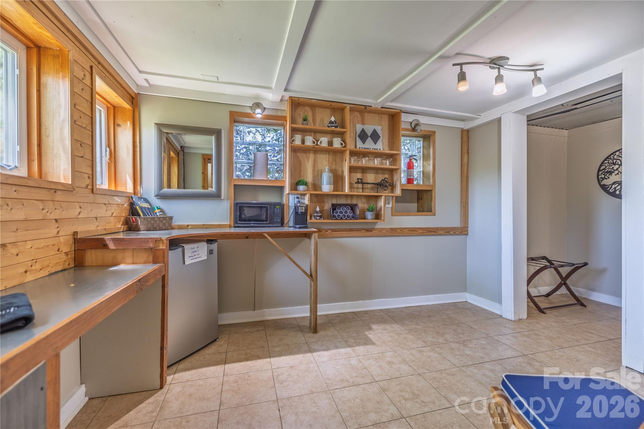 18 Hopedale Circle Asheville NC 28806