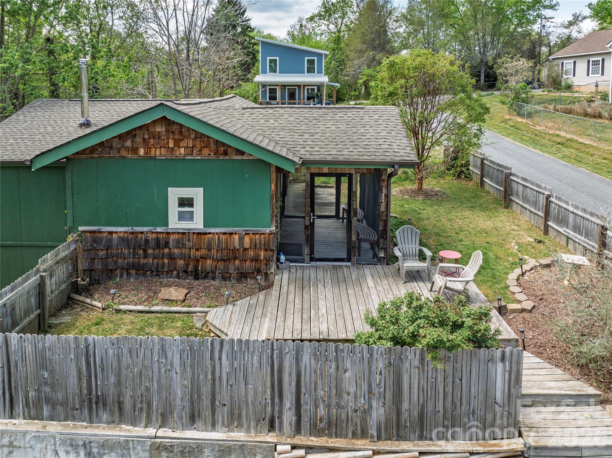 18 Hopedale Circle Asheville NC 28806