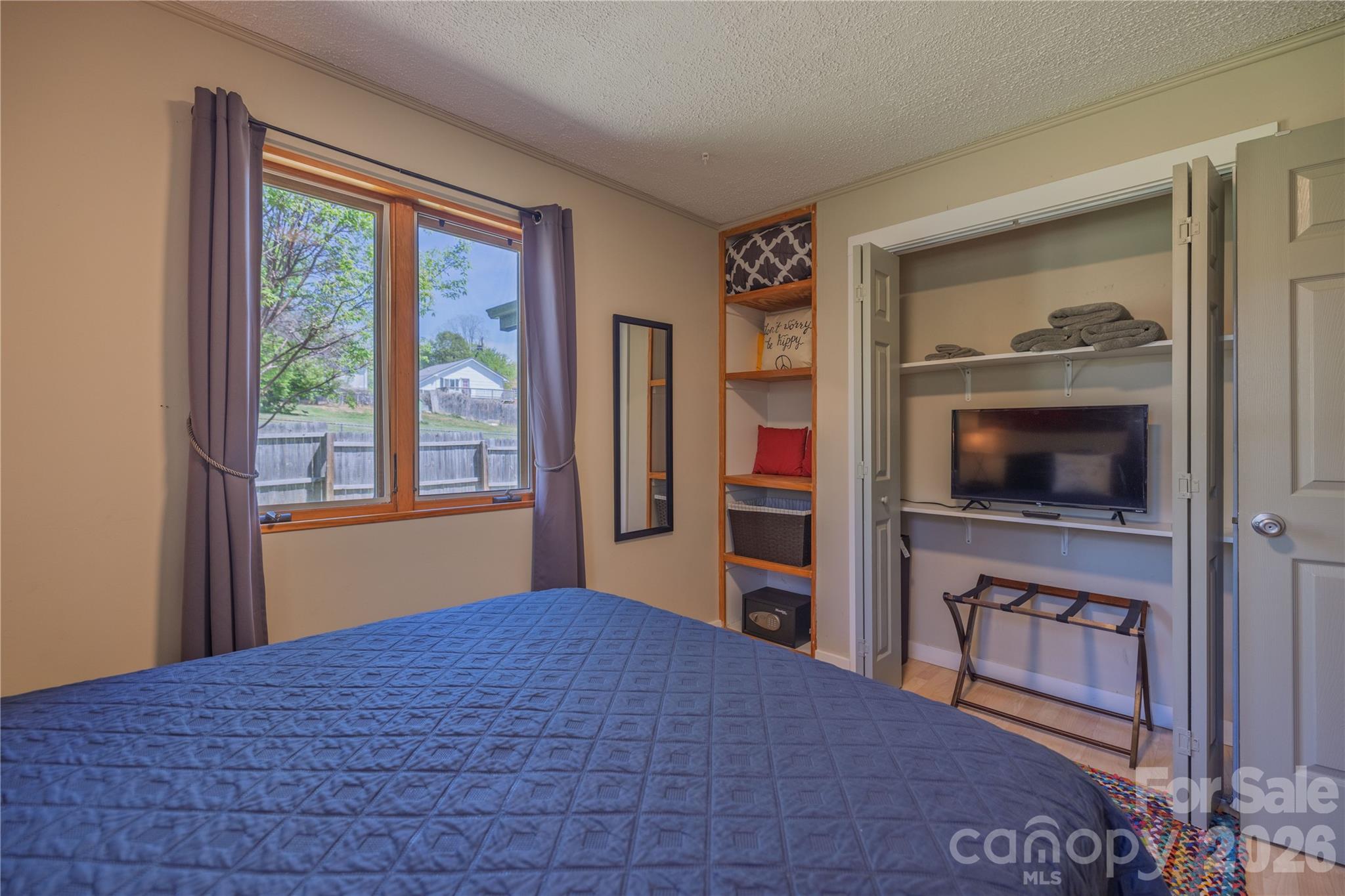 18 Hopedale Circle Asheville NC 28806