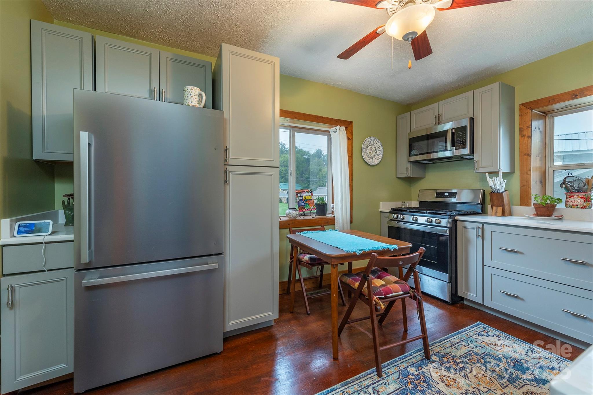3755 Broad Street Clyde NC 28721