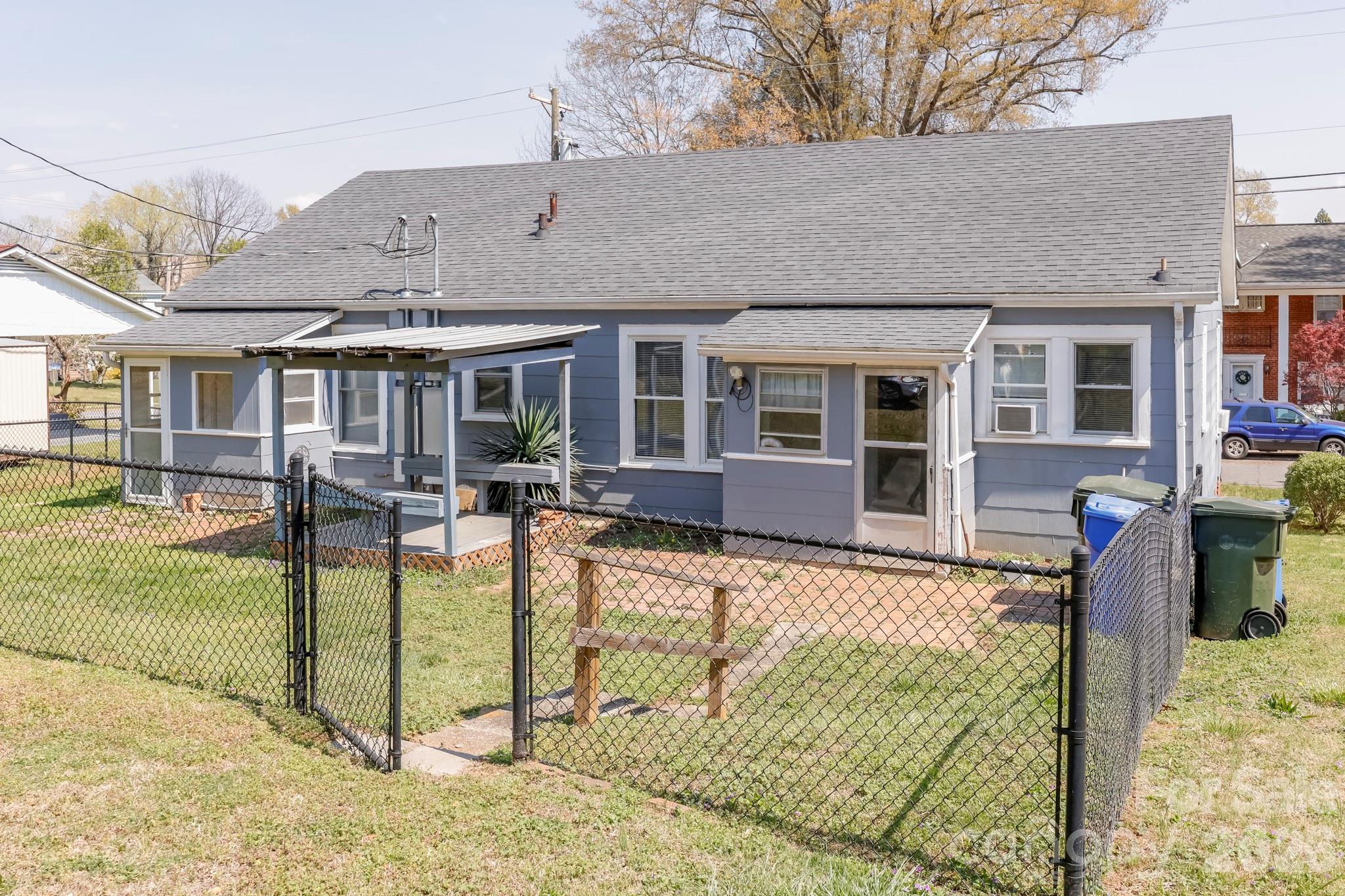 114 S Mitchell Street Rutherfordton NC 28139