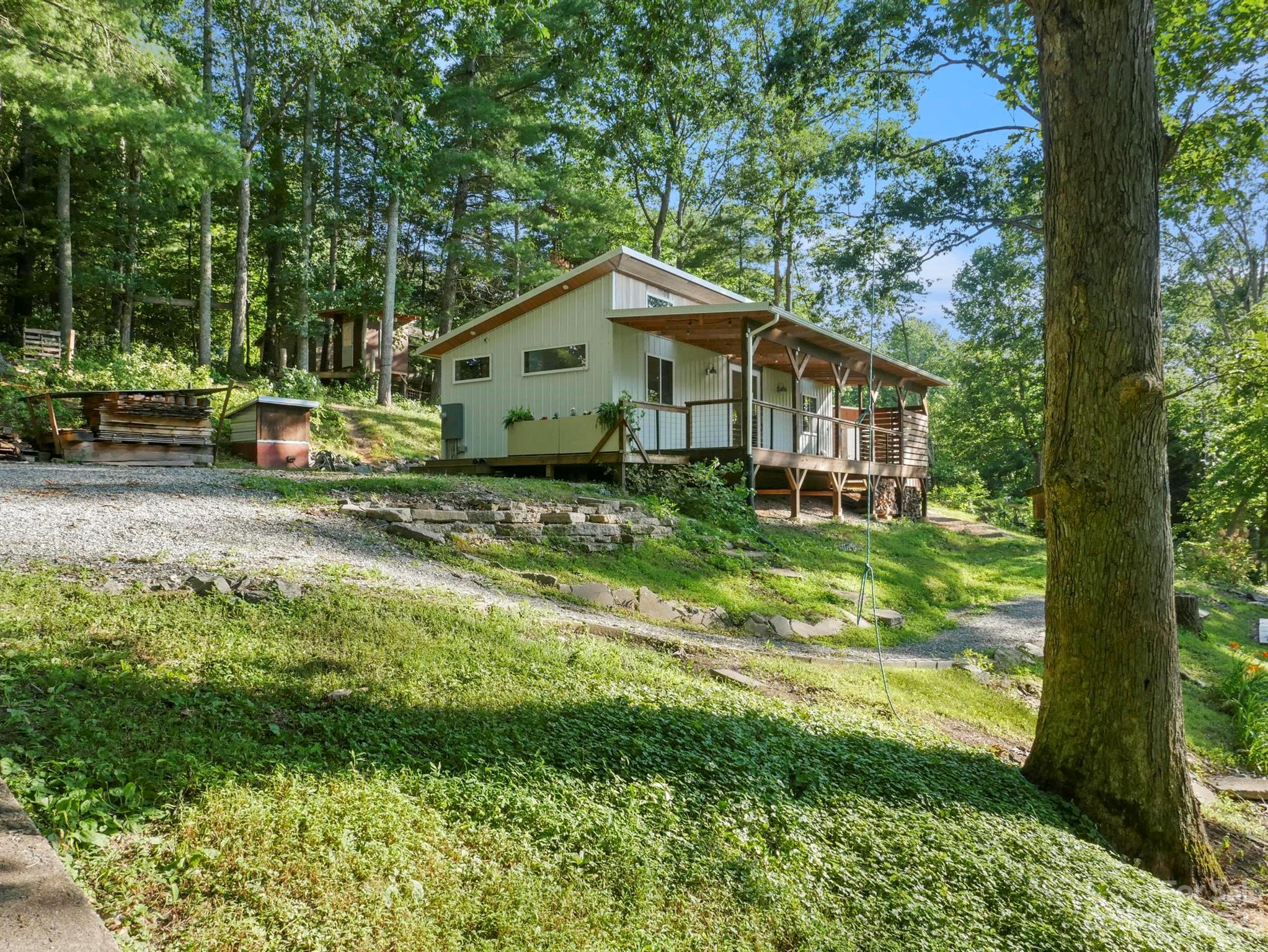 147 Gosnell Road Asheville NC 28804