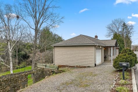 212 Holtzclaw Street Canton NC 28716