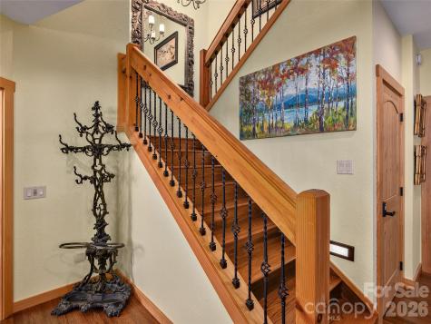 350 Snow Flake Lane Maggie Valley NC 28751