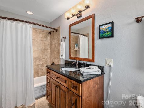 350 Snow Flake Lane Maggie Valley NC 28751