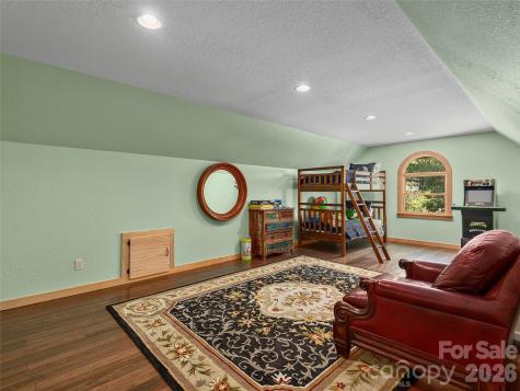 350 Snow Flake Lane Maggie Valley NC 28751