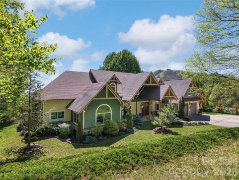 350 Snow Flake Lane Maggie Valley NC 28751