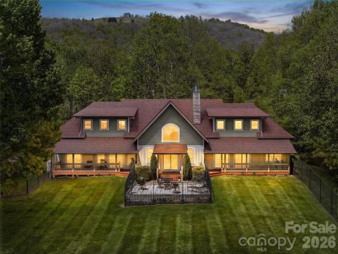 350 Snow Flake Lane Maggie Valley NC 28751