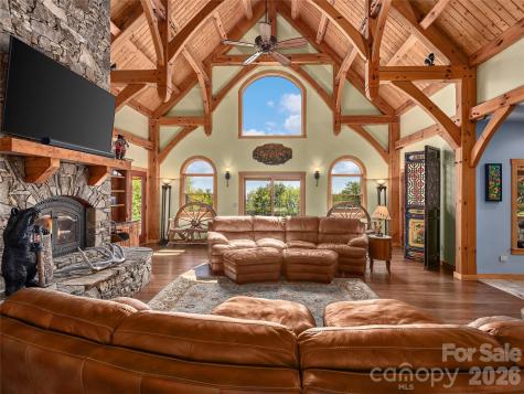 350 Snow Flake Lane Maggie Valley NC 28751