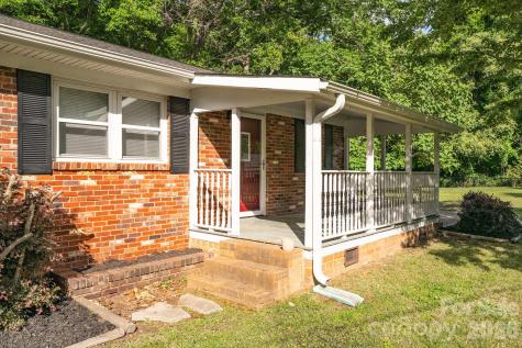 6517 Riverine Drive Charlotte NC 28216