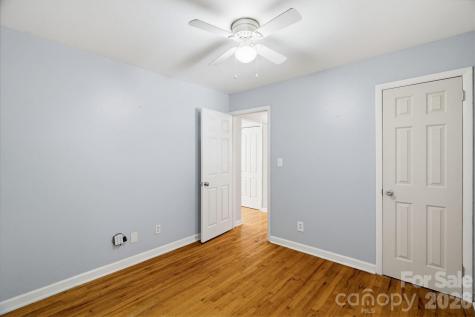 6517 Riverine Drive Charlotte NC 28216
