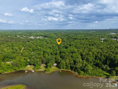 6517 Riverine Drive Charlotte NC 28216