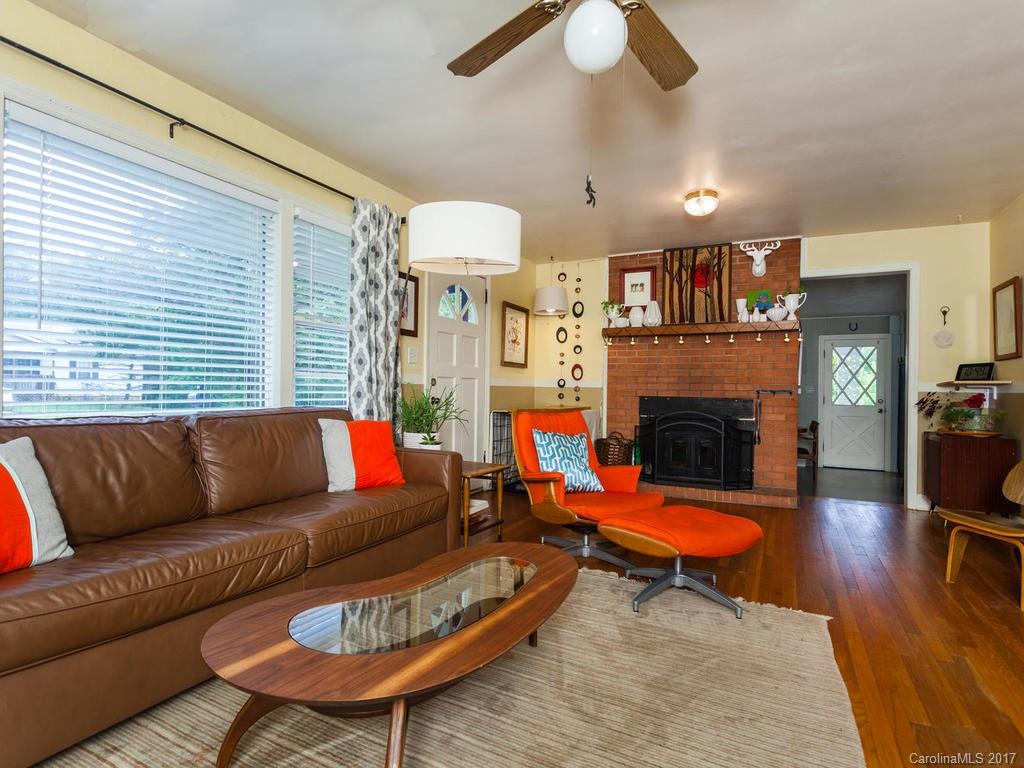 105 Ridge Road Candler NC 28715