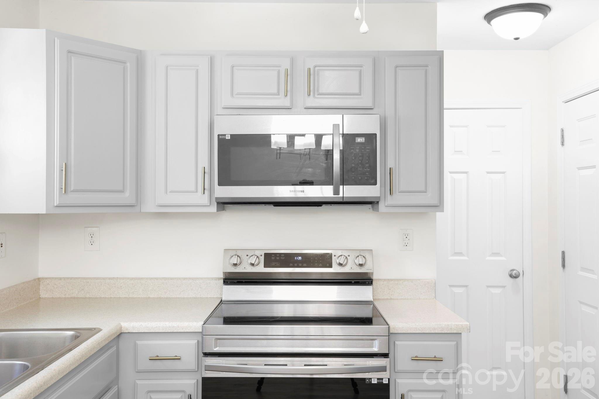 140 Thea Lane Fletcher NC 28732