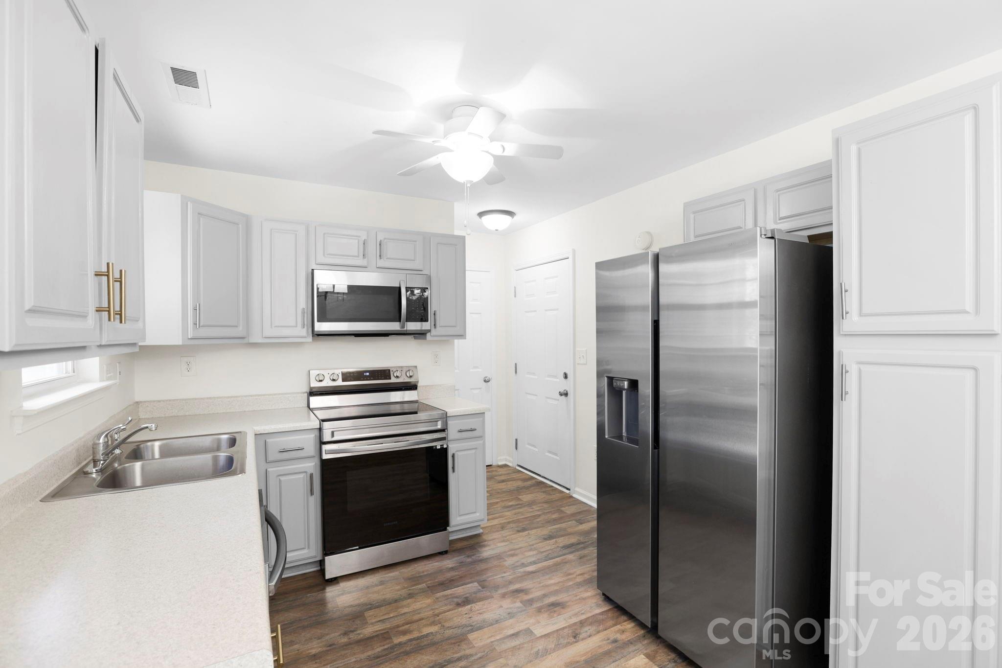 140 Thea Lane Fletcher NC 28732