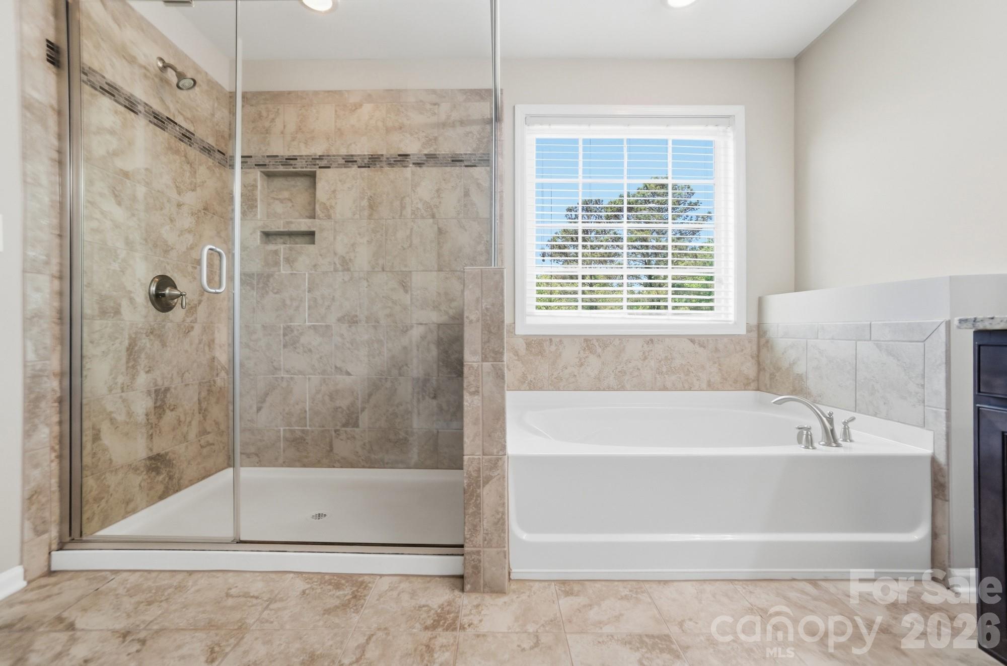 9407 Inverness Bay Road Charlotte NC 28278