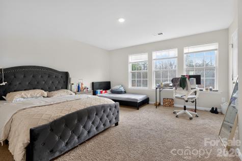 137 N Ranney Way Mooresville NC 28117