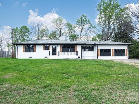 1325 Armstrong Road Belmont NC 28012