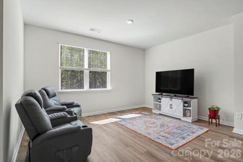 8093 Bear Claw Way Conway SC 29526