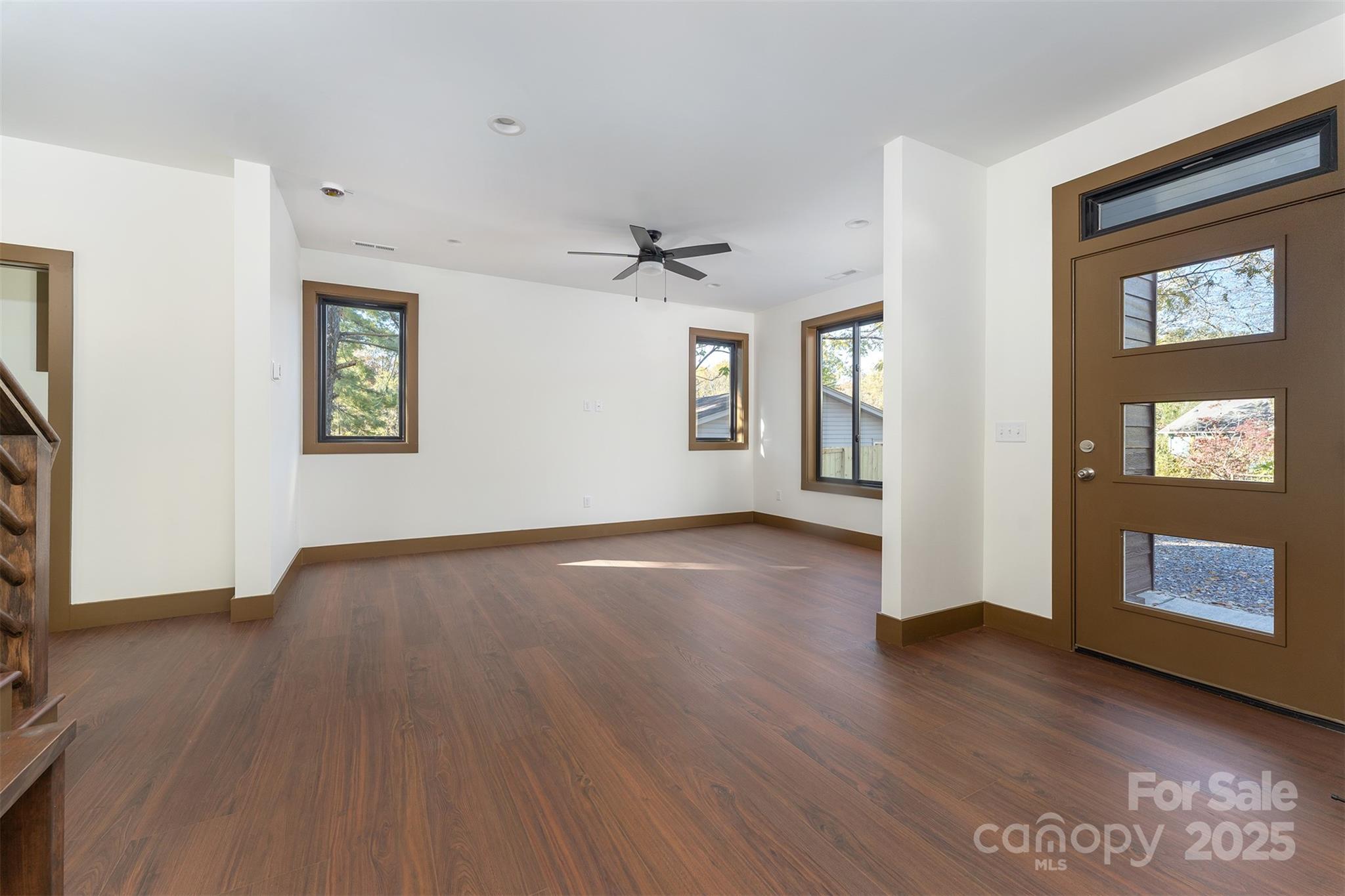 119 N Bear Creek Road Asheville NC 28806