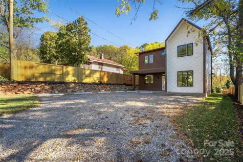 119 N Bear Creek Road Asheville NC 28806