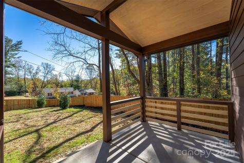 119 N Bear Creek Road Asheville NC 28806