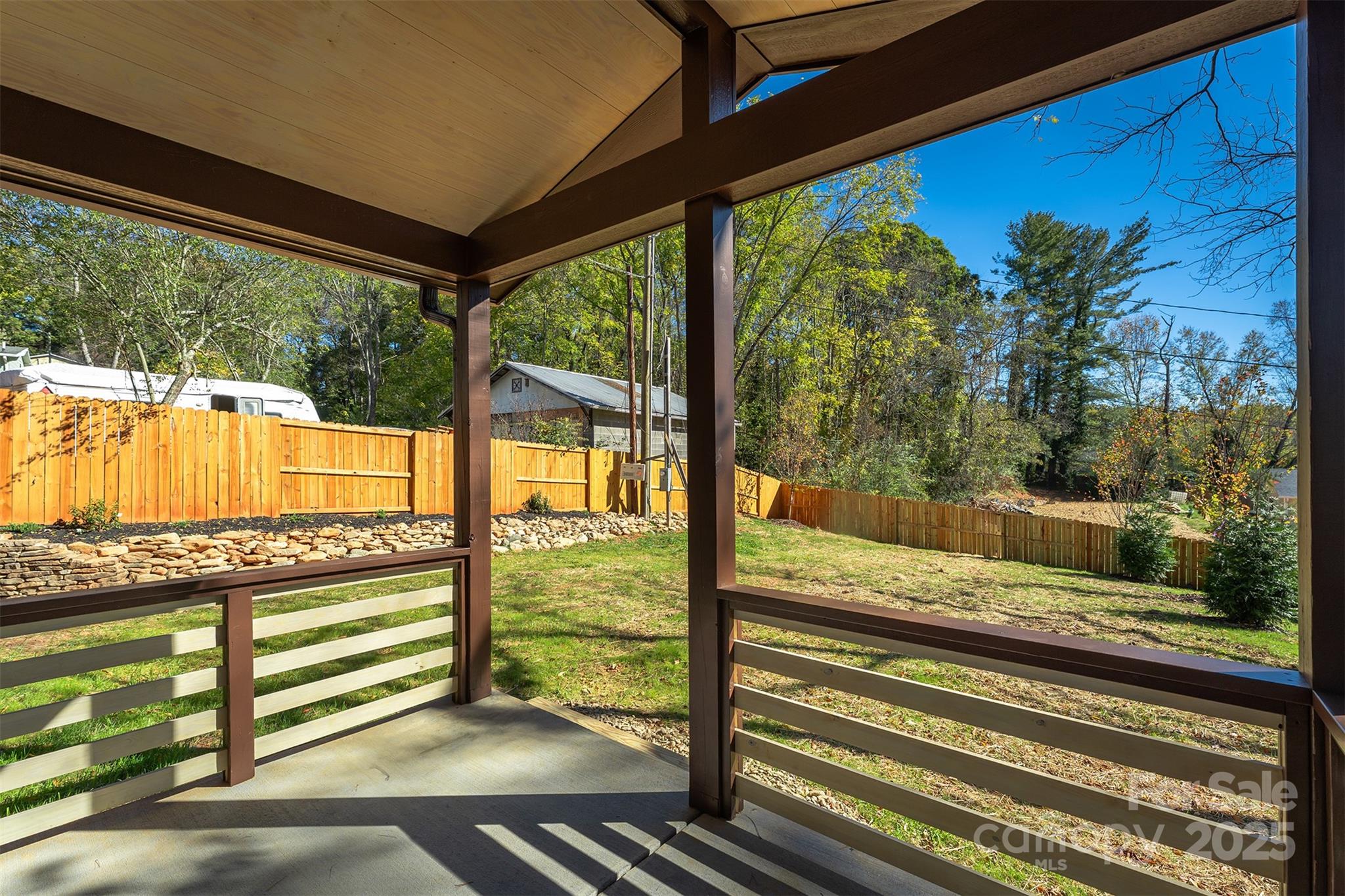 119 N Bear Creek Road Asheville NC 28806