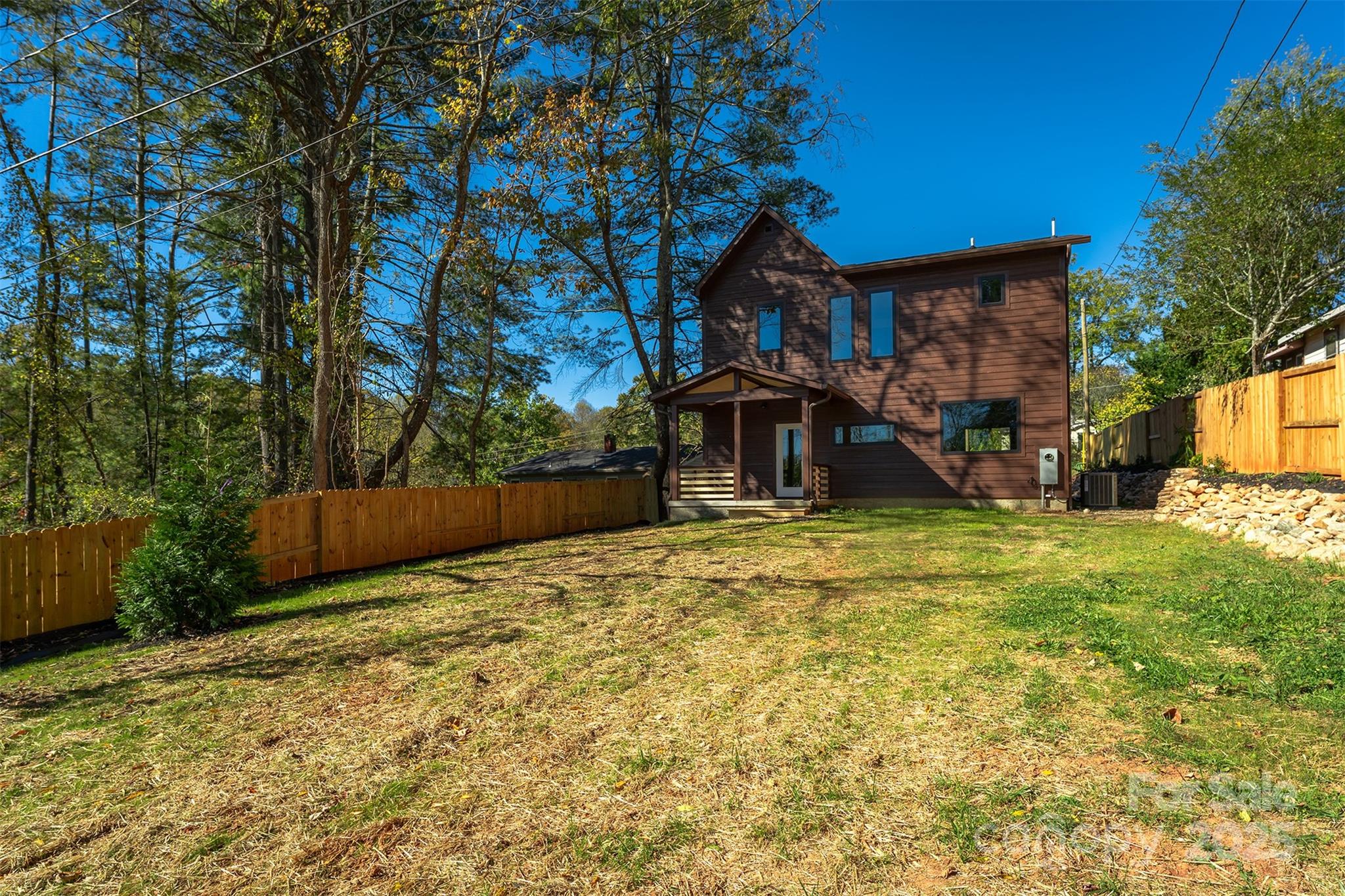 119 N Bear Creek Road Asheville NC 28806